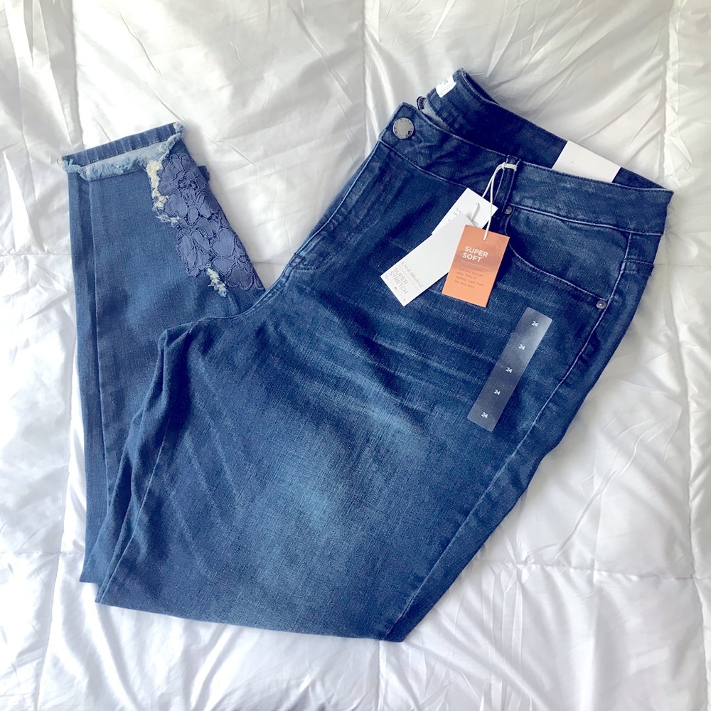 Skinny plus size blue jeans